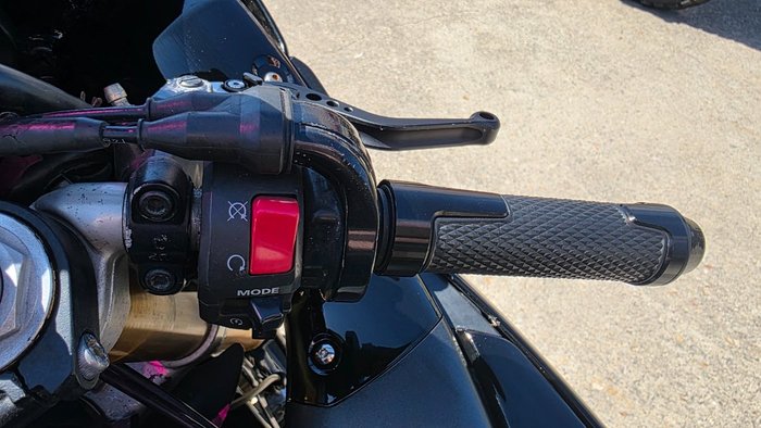 2010 Yamaha YZF-R1 BLACK