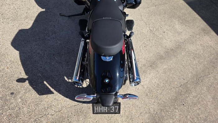 2023 BMW Motorrad R 18 BLACK