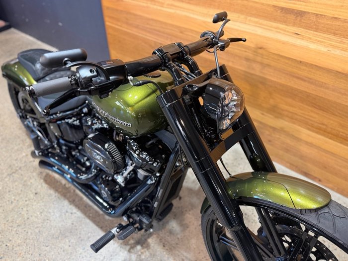 2022 Harley-davidson FXBRS BREAKOUT (114) MINERAL GREEN DENIM