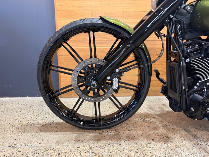 2022 Harley-davidson FXBRS BREAKOUT (114) MINERAL GREEN DENIM