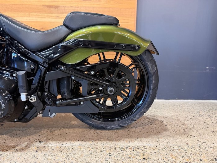 2022 Harley-davidson FXBRS BREAKOUT (114) MINERAL GREEN DENIM