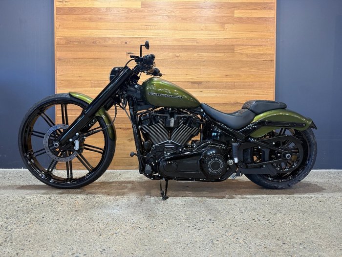 2022 Harley-davidson FXBRS BREAKOUT (114) MINERAL GREEN DENIM