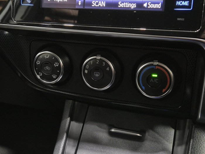 2016 Toyota Corolla Ascent Sport