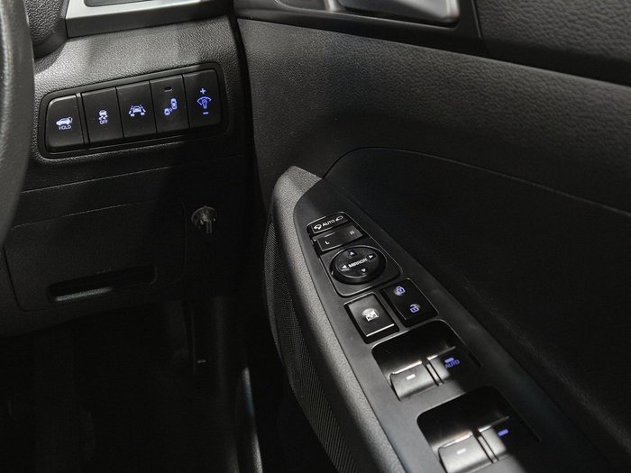 2015 Hyundai Tucson Highlander TLe AWD Platinum Silver