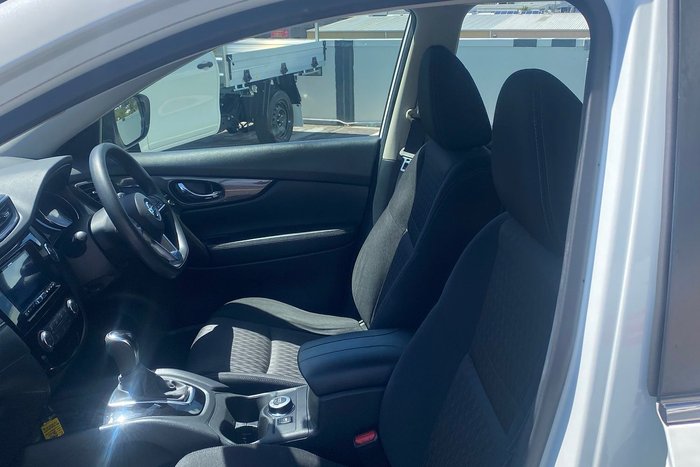 2018 Nissan X-TRAIL ST