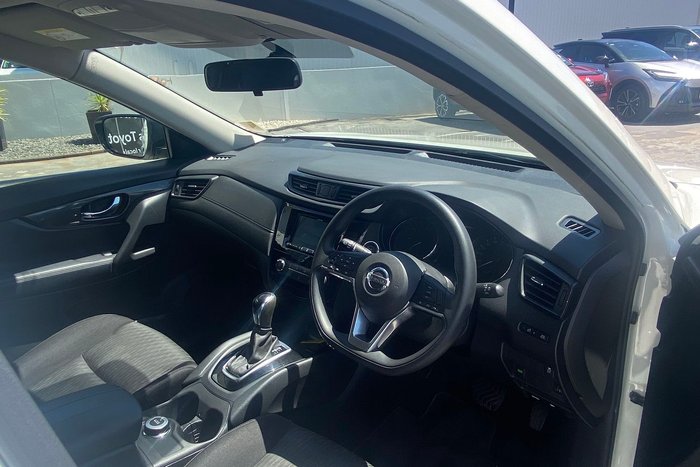 2018 Nissan X-TRAIL ST