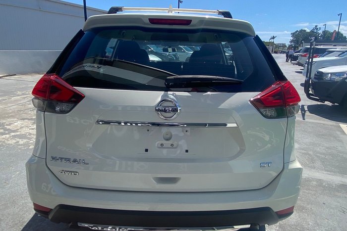 2018 Nissan X-TRAIL ST