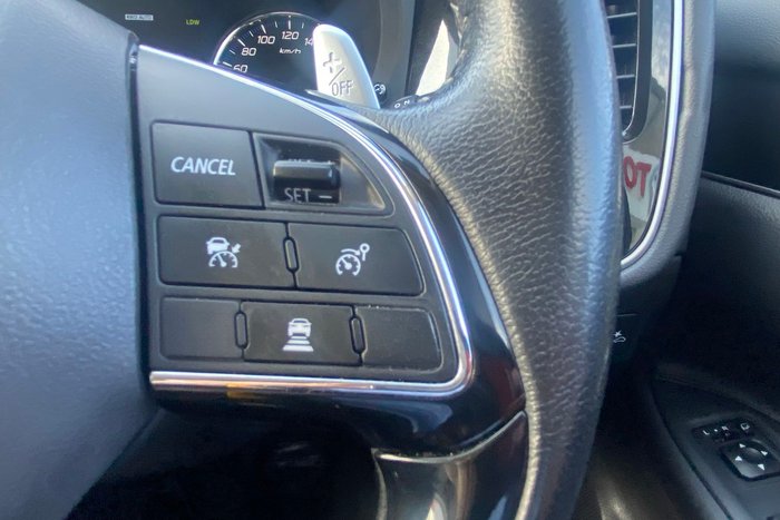 2019 Mitsubishi Outlander LS