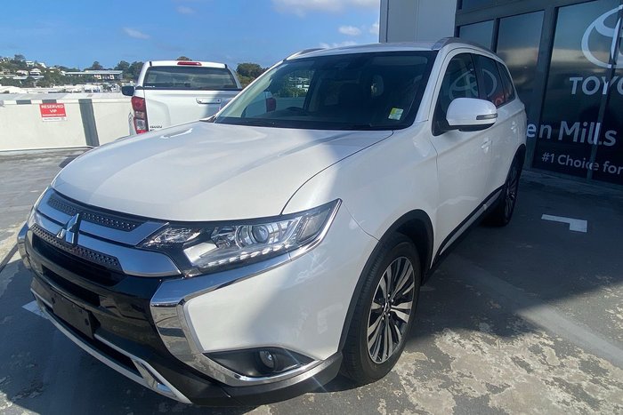 2019 Mitsubishi Outlander LS