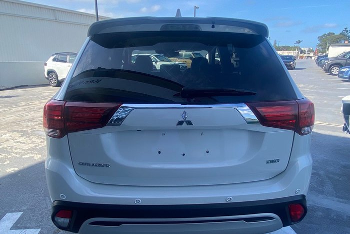 2019 Mitsubishi Outlander LS