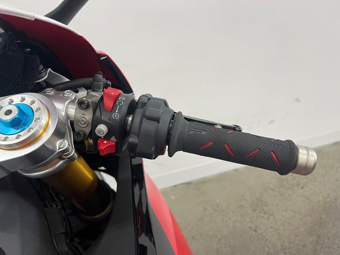 2023 DUCATI PANIGALE V2 BAYLISS 20TH ANNIV Red
