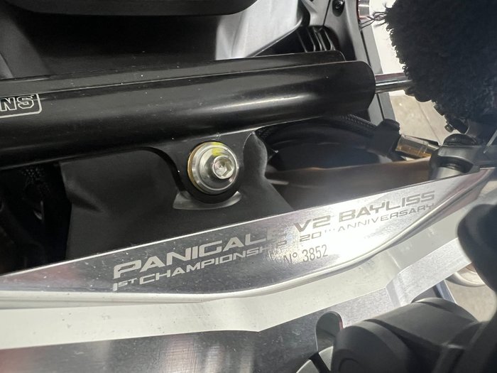 2023 DUCATI PANIGALE V2 BAYLISS 20TH ANNIV Red