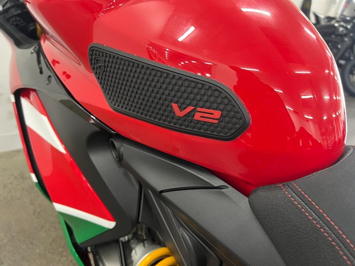 2023 DUCATI PANIGALE V2 BAYLISS 20TH ANNIV Red