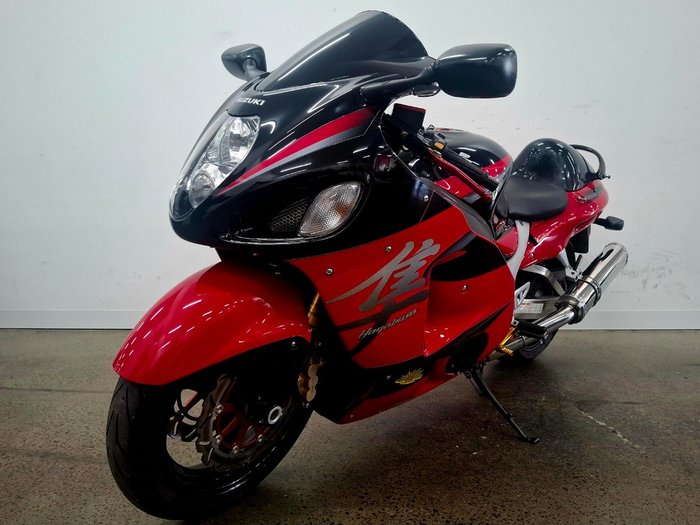2005 Suzuki GSX1300R (HAYABUSA) Red
