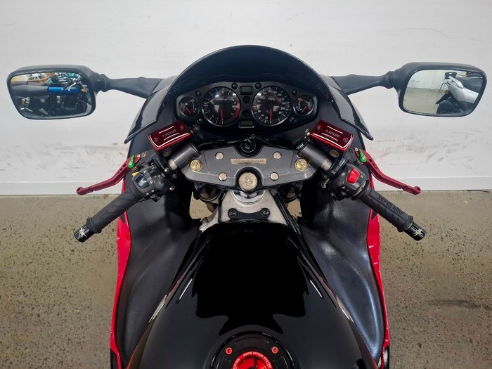 2005 Suzuki GSX1300R (HAYABUSA) Red