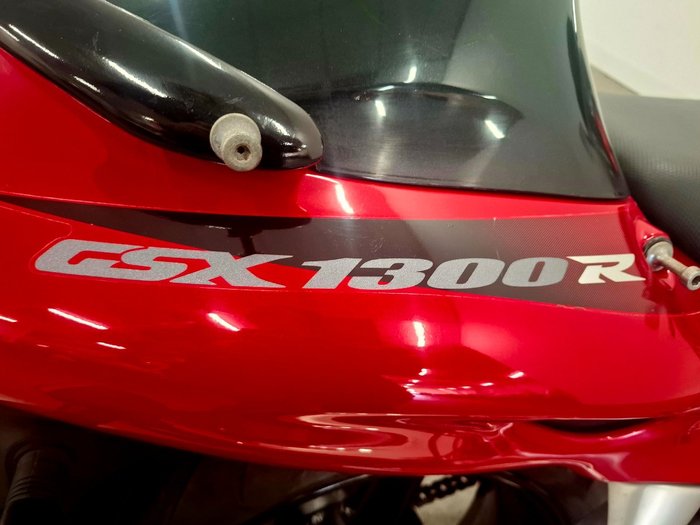 2005 Suzuki GSX1300R (HAYABUSA) Red