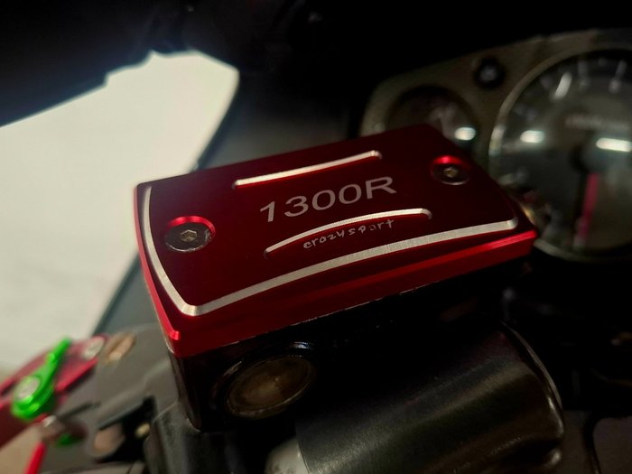 2005 Suzuki GSX1300R (HAYABUSA) Red