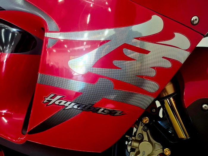 2005 Suzuki GSX1300R (HAYABUSA) Red