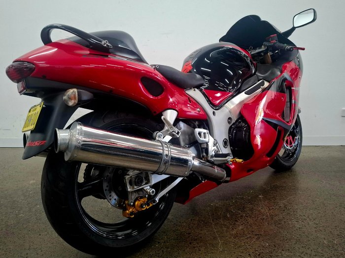 2005 Suzuki GSX1300R (HAYABUSA) Red