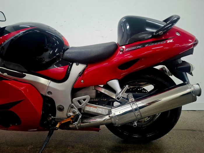 2005 Suzuki GSX1300R (HAYABUSA) Red