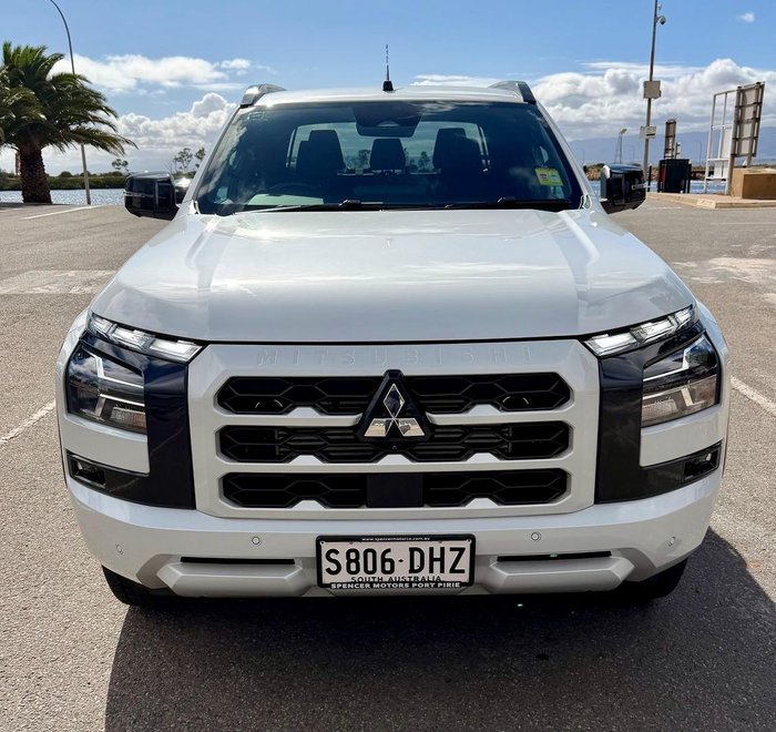 2025 Mitsubishi Triton GSR