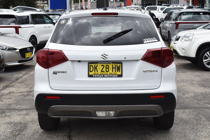 2023 Suzuki Vitara LY Series II Cool White
