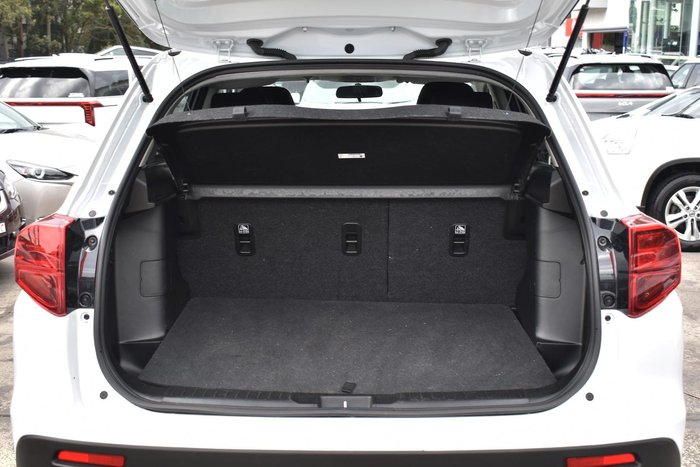 2023 Suzuki Vitara LY Series II Cool White