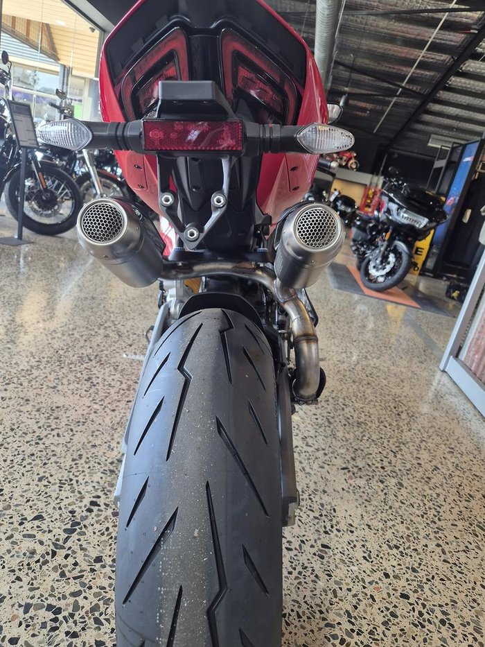 2025 Ducati Panigale V2 S