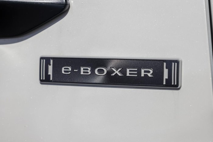 2025 Subaru Forester Hybrid Sport S6 MY26 AWD Crystal White