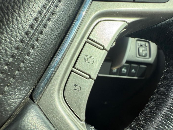 2016 Mitsubishi Pajero Sport Exceed