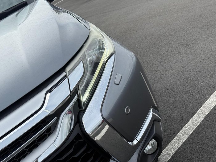 2016 Mitsubishi Pajero Sport Exceed