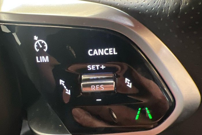2021 Jaguar E-PACE P250 R-Dynamic SE