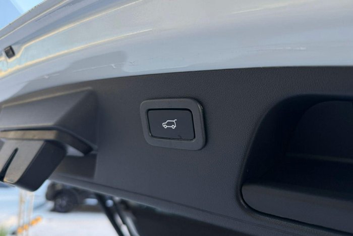 2021 Jaguar E-PACE P250 R-Dynamic SE