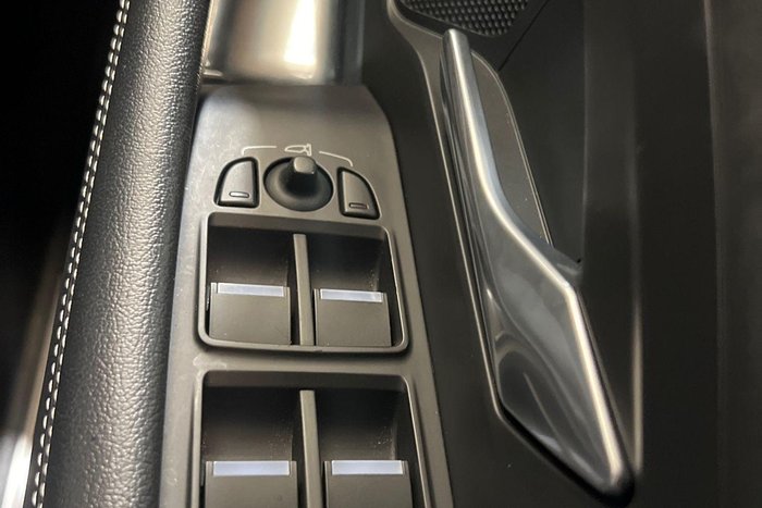 2021 Jaguar E-PACE P250 R-Dynamic SE