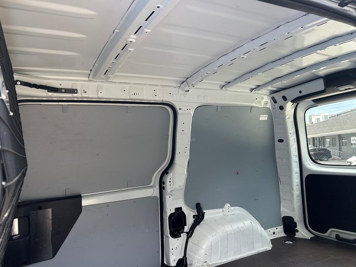 2021 Hyundai STARIA LOAD