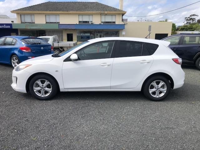 2013 Mazda 3 Neo