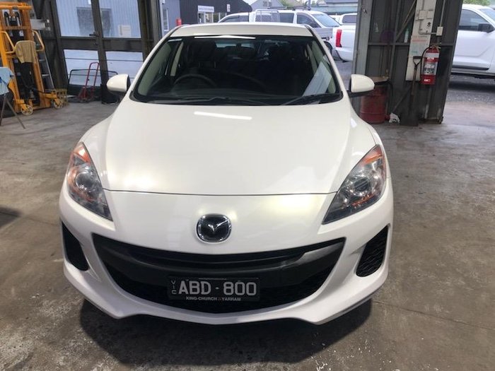 2013 Mazda 3 Neo