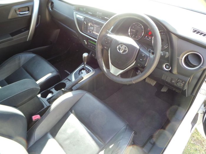 2013 Toyota Corolla Levin ZR