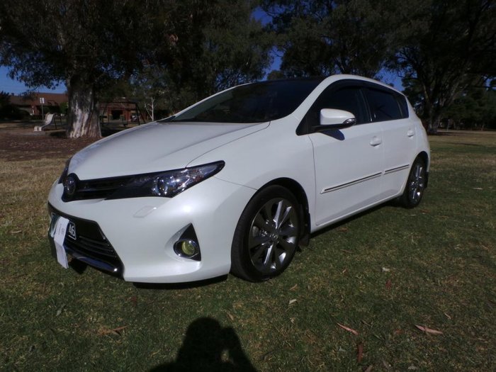 2013 Toyota Corolla Levin ZR