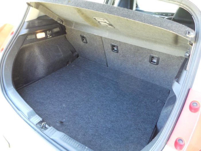 2013 Toyota Corolla Levin ZR