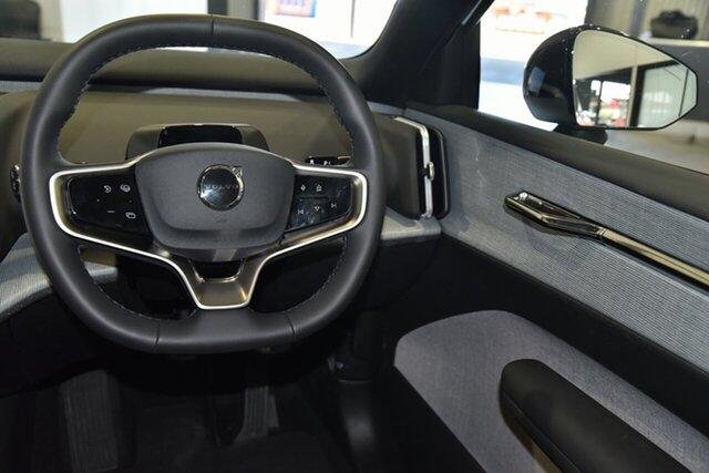 2024 Volvo EX30 Twin Motor Performance Ultra