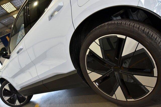 2024 Volvo EX30 Twin Motor Performance Ultra