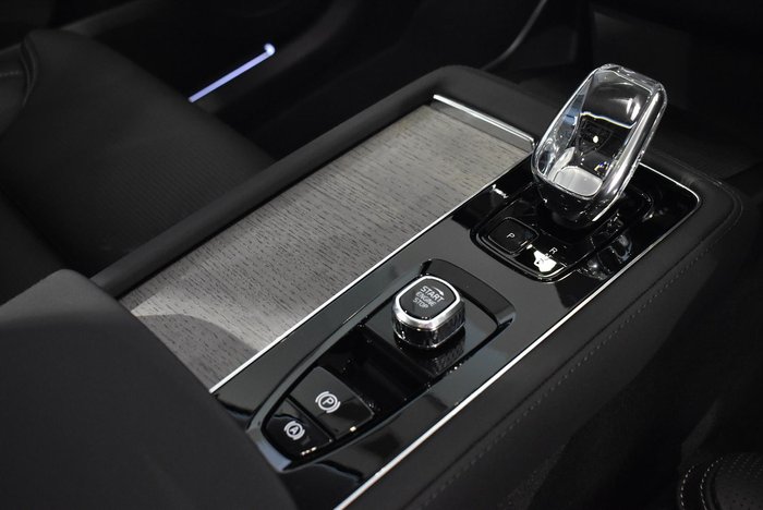 2025 Volvo XC90 Ultra B5 Bright MY25 AWD Denim Blue