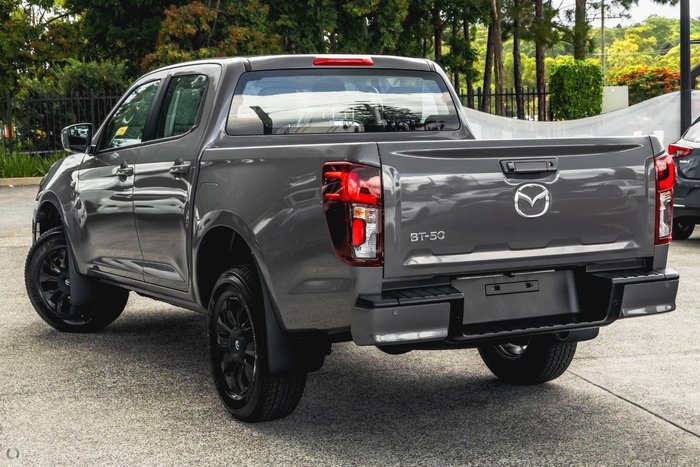 2025 Mazda BT-50 XT