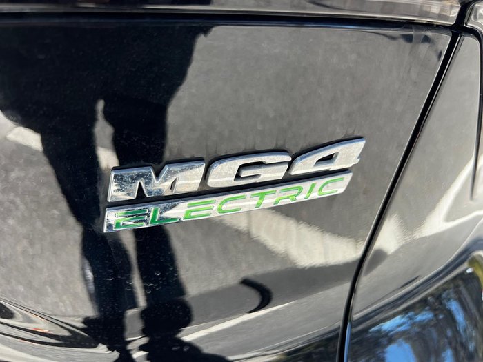 2024 MG MG4 Essence 64 150kW MEH32 MY24 Black Pearl