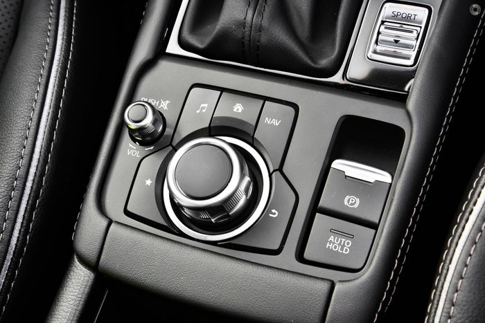 2025 Mazda CX-3 G20 Akari