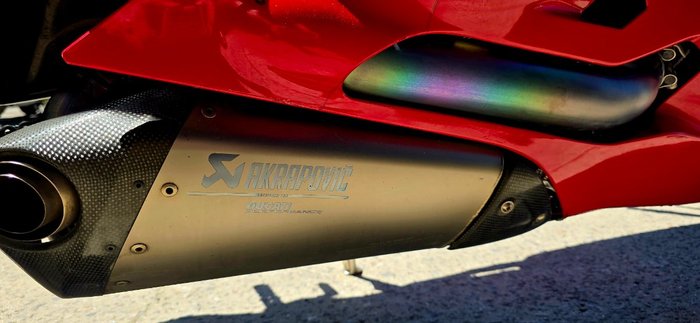 2016 DUCATI 1299 PANIGALE RED