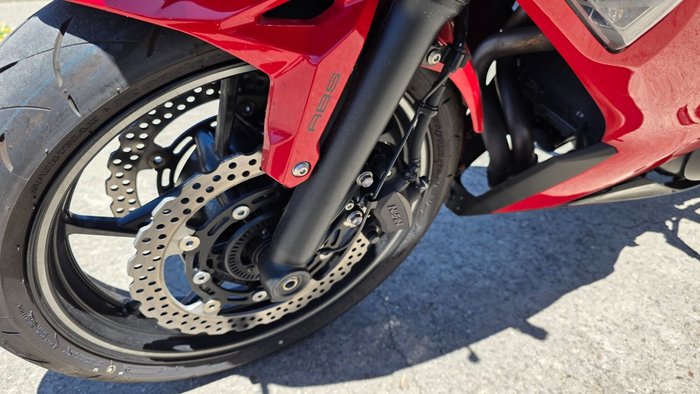 2023 Kawasaki NINJA 650 RED