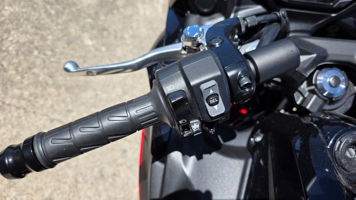 2023 Kawasaki NINJA 650 RED