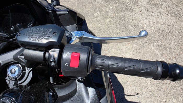2023 Kawasaki NINJA 650 RED